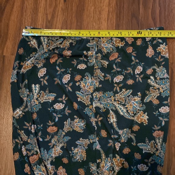 Kaiya Desings Romper size Small - Picture 4 of 13